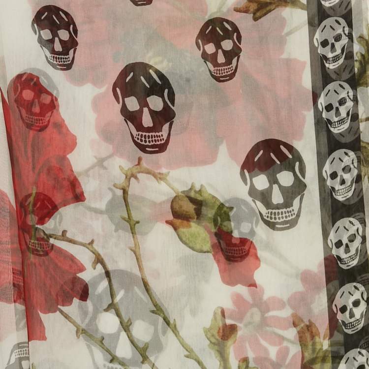 مملوكة مسبقًا وشاح أليكساندر ماكوين حرير طباعة وردة وجمجمة أبيض