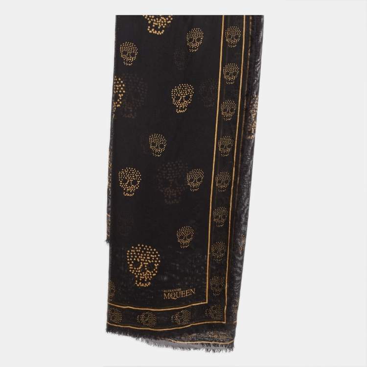 Pre Owned Alexander McQueen Black Skull Printed Silk Scarf