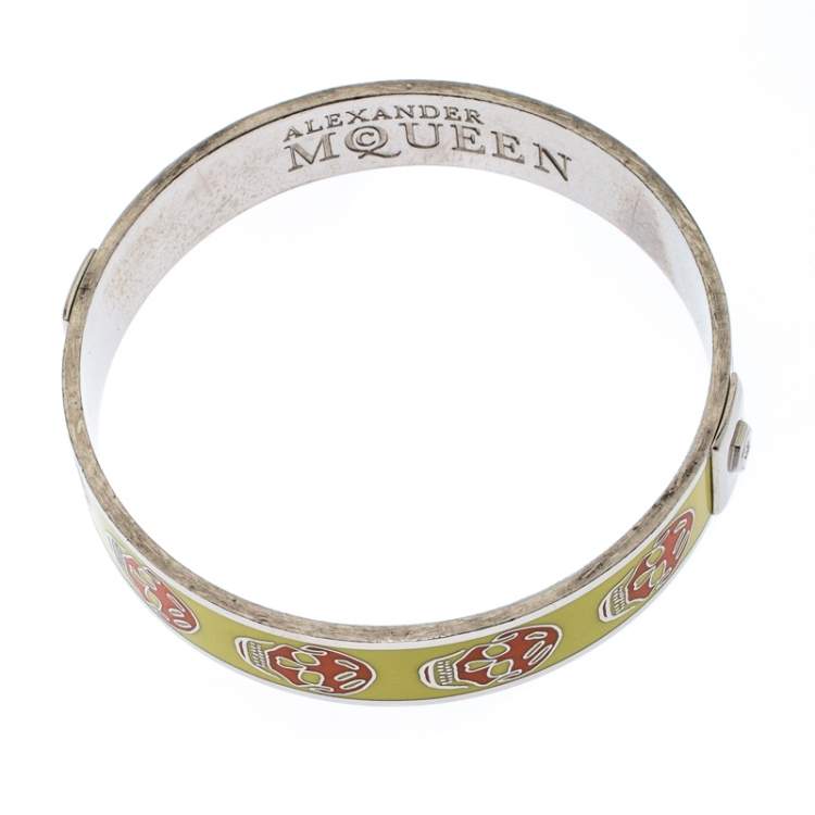 Pre Owned Alexander McQueen Yellow Resin Skull Enamel Silver Tone Bangle Bracelet