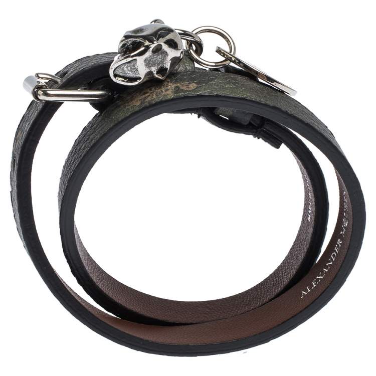 Pre Owned Alexander McQueen Skull Charm Leather Silver Tone Double Wrap Bracelet