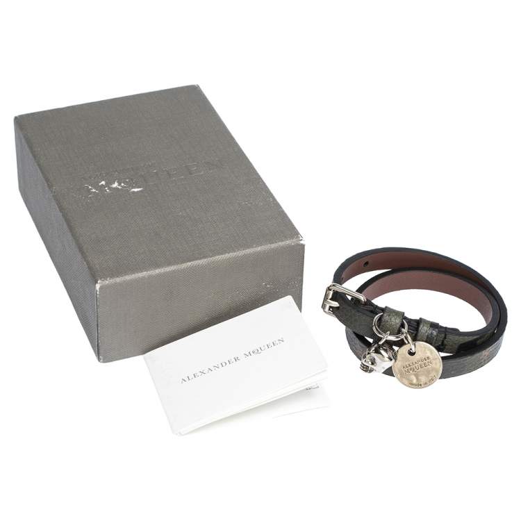 Pre Owned Alexander McQueen Skull Charm Leather Silver Tone Double Wrap Bracelet