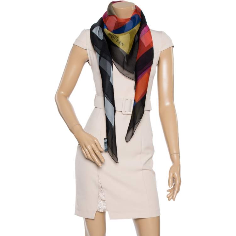 Pre Owned Alexander McQueen Multicolor Geometric Print Silk Scarf