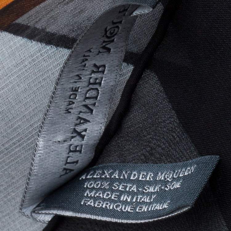 Pre Owned Alexander McQueen Multicolor Geometric Print Silk Scarf