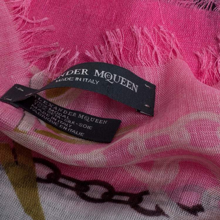 Pre Owned Alexander McQueen Pink Panther Skull Print Modal Silk Scarf