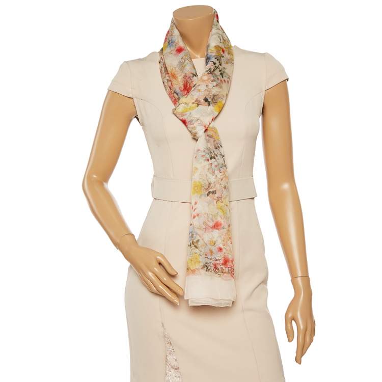 Pre Owned Alexander McQueen Pale Pink Floral Print Silk Scarf