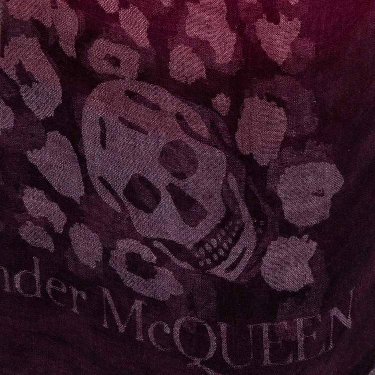 Pre Owned Alexander McQueen Multicolor Gradient Skull Patterned Fiber & Modal Scarf