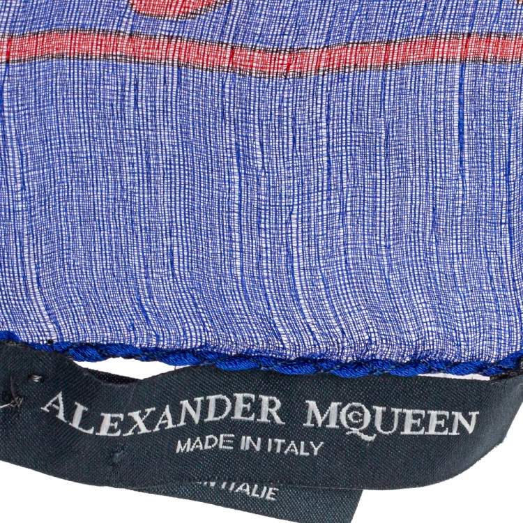 مملوكة مسبقًا Alexander McQueen Blue Skull Print Silk Scarf