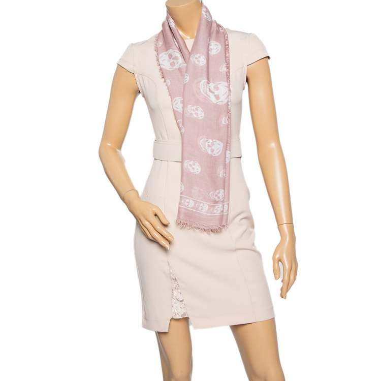 Pre Owned Alexander McQueen Pink Skull Print Silk & Modal Scarf