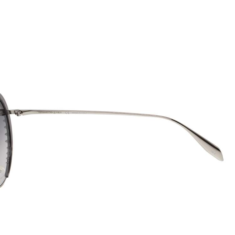 Pre Owned Alexander McQueen Grey/Silver Metal Studded AM0311S Gradient Round Sunglasses