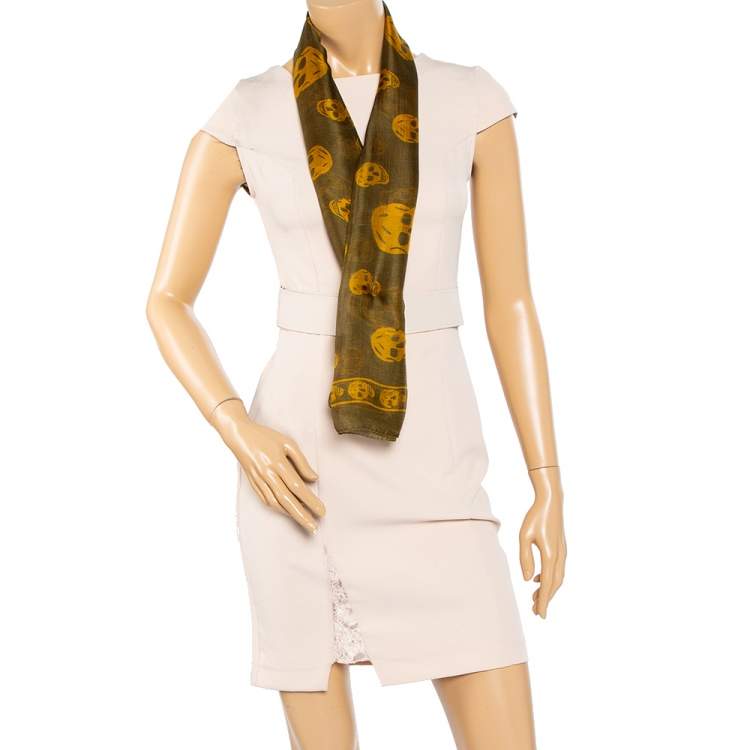 Pre Owned Alexander McQueen Olive Green Skull Print Silk Scarf