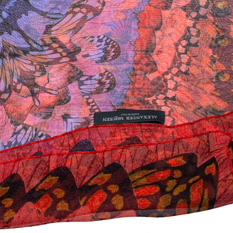مملوكة مسبقًا Alexander McQueen Red & Blue Rainbow Wings Print Silk Chiffon Scarf