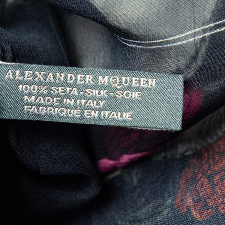 Pre Owned Alexander McQueen Grey Floral Skull Print Silk Scarf