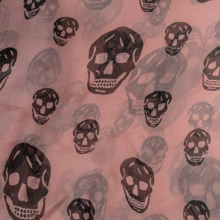 Pre Owned Alexander McQueen Pink Skull Print Silk Scarf