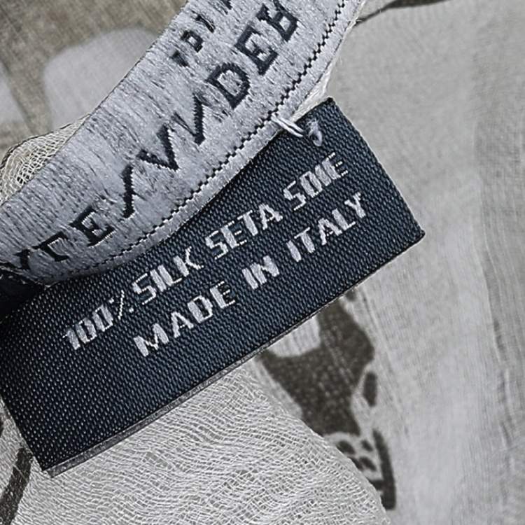 Pre Owned Alexander McQueen Off White Skull Printed Silk Scarf