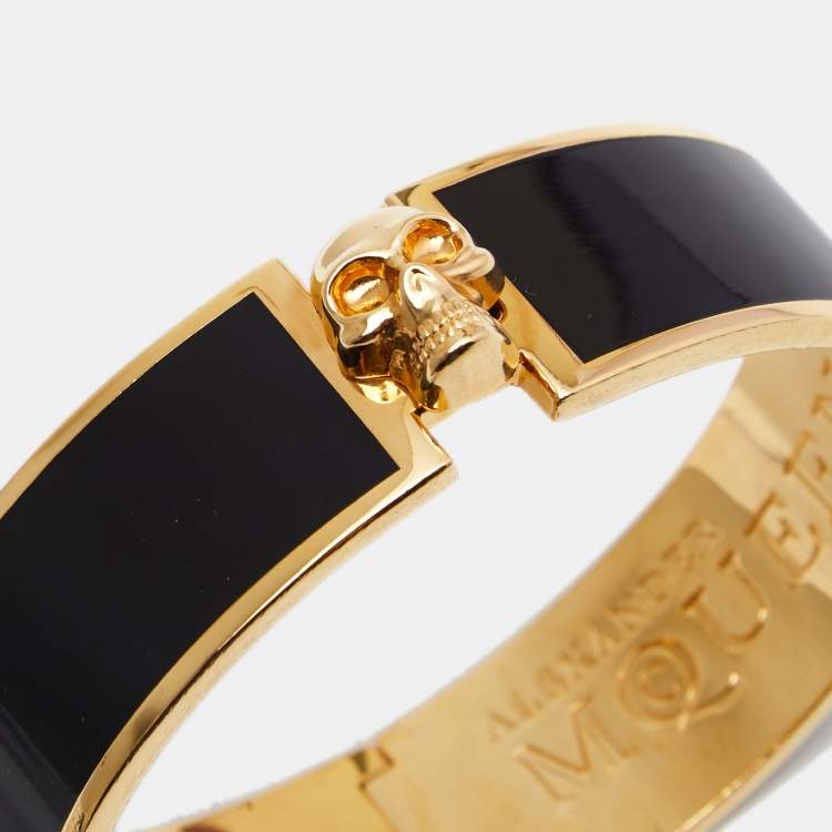 Pre Owned Alexander McQueen Black Enamel Gold Tone Metal Bracelet