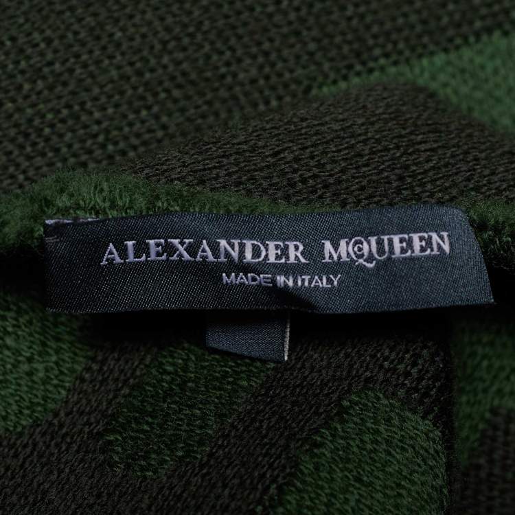 Pre Owned Alexander McQueen Green & Grey Scull Jacquard Wool Stole