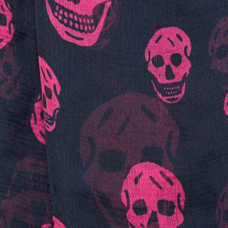 Pre Owned Alexander McQueen Balck & Pink Skull Printed Silk Scarf