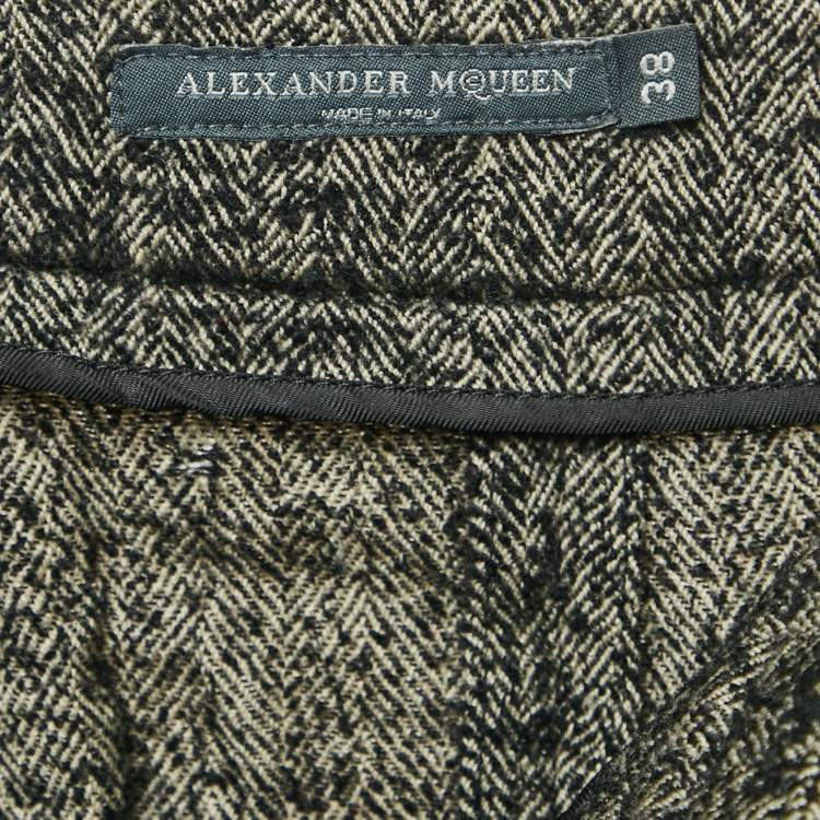 Pre Owned Alexander McQueen Black Herringbone Boucle Wool Capri Pants S