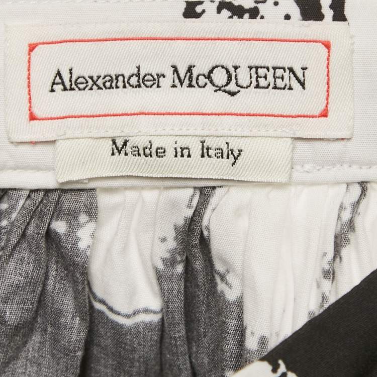 Pre Owned Alexander McQueen Black/White Abstract Print Cotton Pleated Short Skirt M