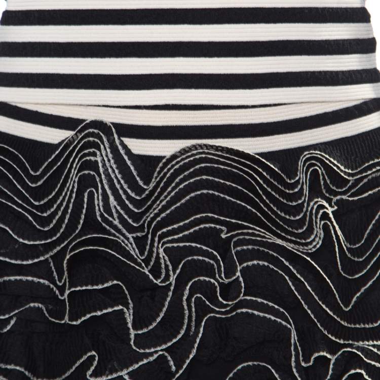 Pre Owned Alexander McQueen Monochrome Knit Ruffle Detail Top and Mini Skirt Set S/M