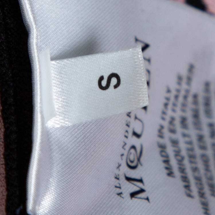 مملوكة مسبقًا Alexander McQueen Black & Pink Floral Jacquard Knit Skater Dress S