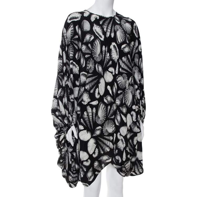 Pre Owned Alexander McQueen Black Shell Printed Silk Oversized Mini Dress M