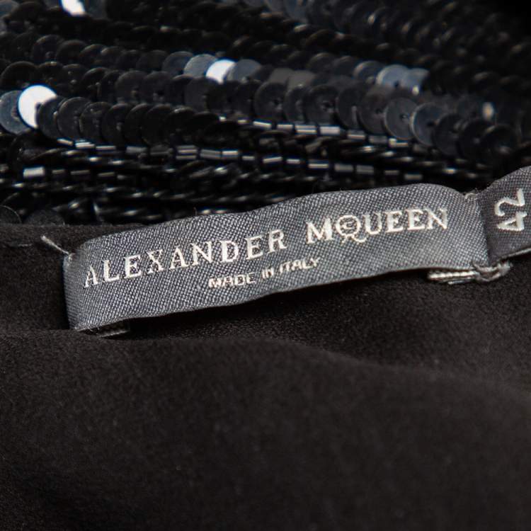 Pre Owned Alexander McQueen Black Sequinned Silk And Beaded Skull Pattern Sleeveless Top M