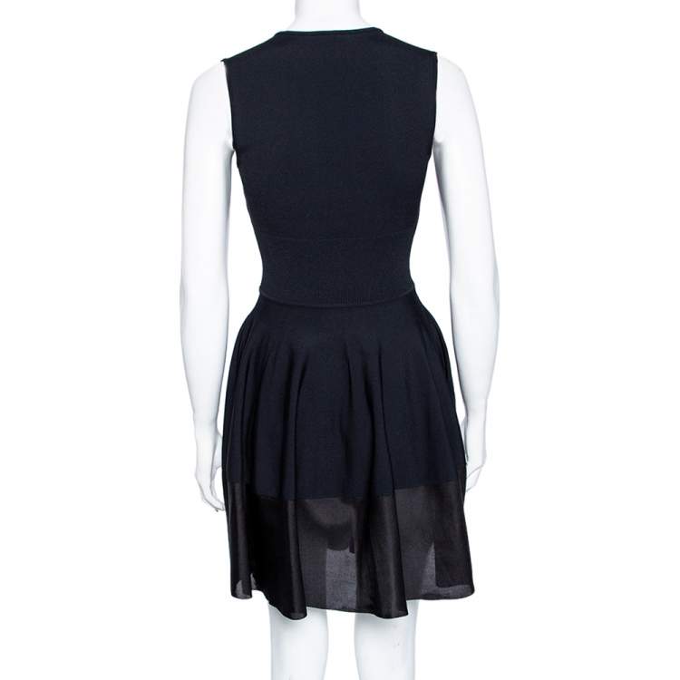 مملوكة مسبقًا Alexander McQueen Black Knit & Silk Trim Detailed Flared Dress S