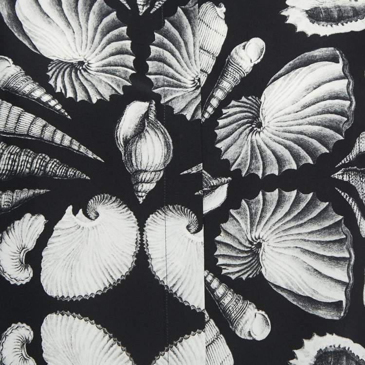 Pre Owned Alexander McQueen Black Sea Shell Print Silk Button Front Blouse S