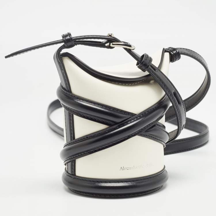 Pre Owned Alexander McQueen Black/White Leather Mini The Curve Bucket Bag