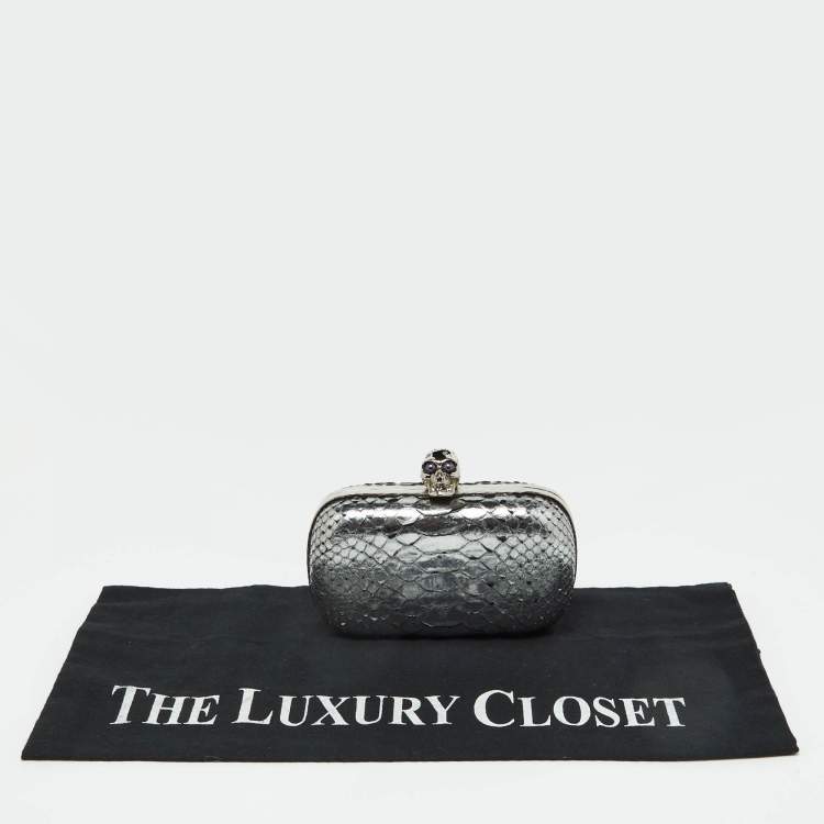 Pre Owned Alexander McQueen Silver Python Skull Box Clutch