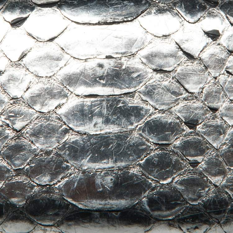 Pre Owned Alexander McQueen Silver Python Skull Box Clutch