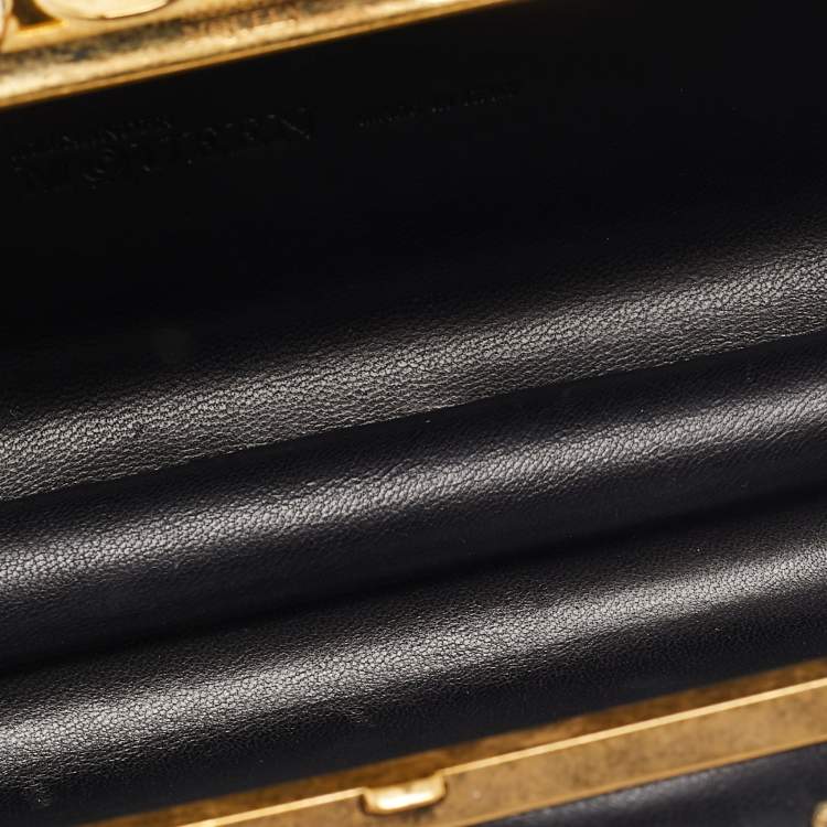 Pre Owned Alexander McQueen Black Studded Leather Skull Knuckle Box Clutch