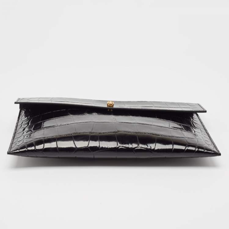 Pre Owned Alexander McQueen Black Croc Embossed Leather Skull Clutch