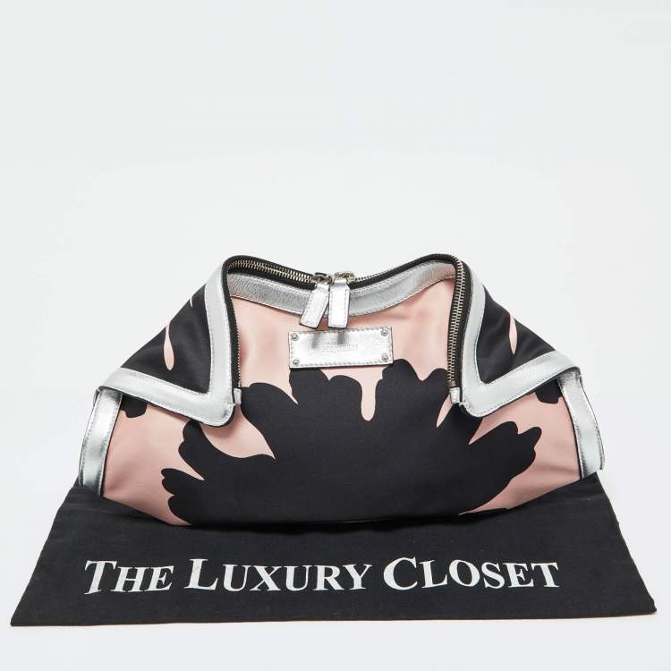 مملوكة مسبقًا Alexander McQueen Black/Pink Satin and Leather Medium Floral De Manta Clutch