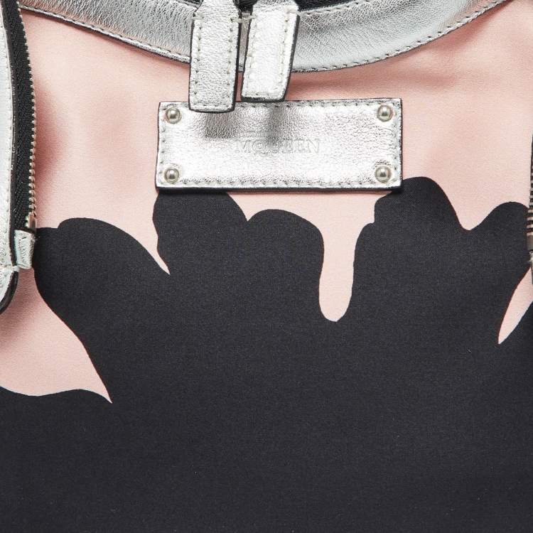 مملوكة مسبقًا Alexander McQueen Black/Pink Satin and Leather Medium Floral De Manta Clutch