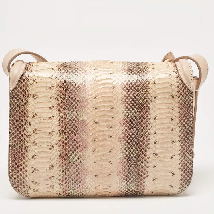 مملوكة مسبقًا Alexander McQueen Blush Pink Python and Leather Skull Flap Bag