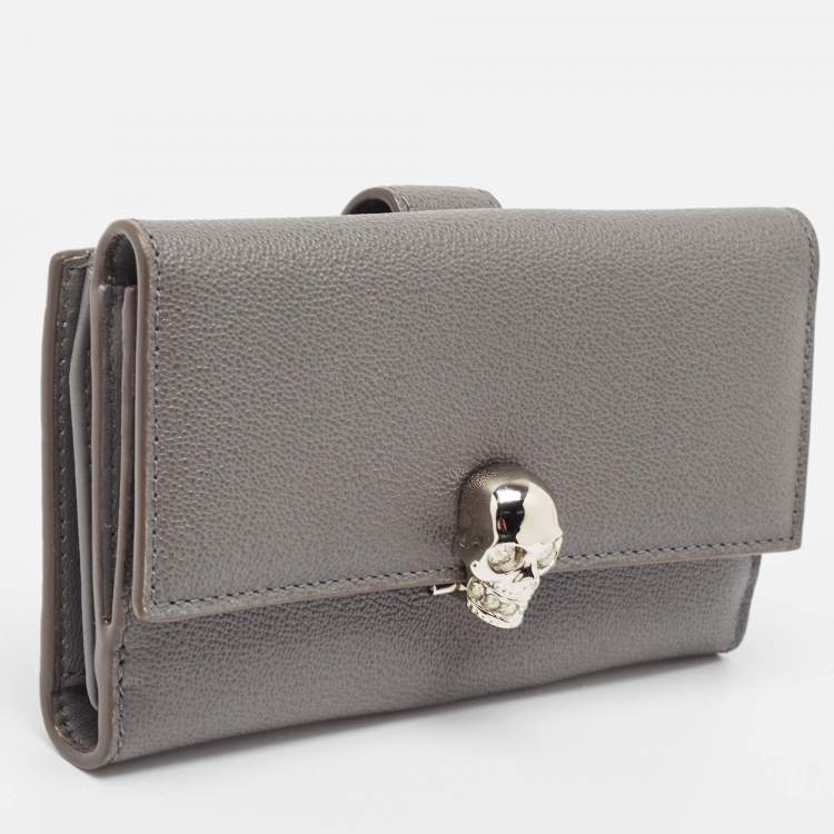Pre Owned Alexander McQueen Grey Leather Skull Crystals French Wallet