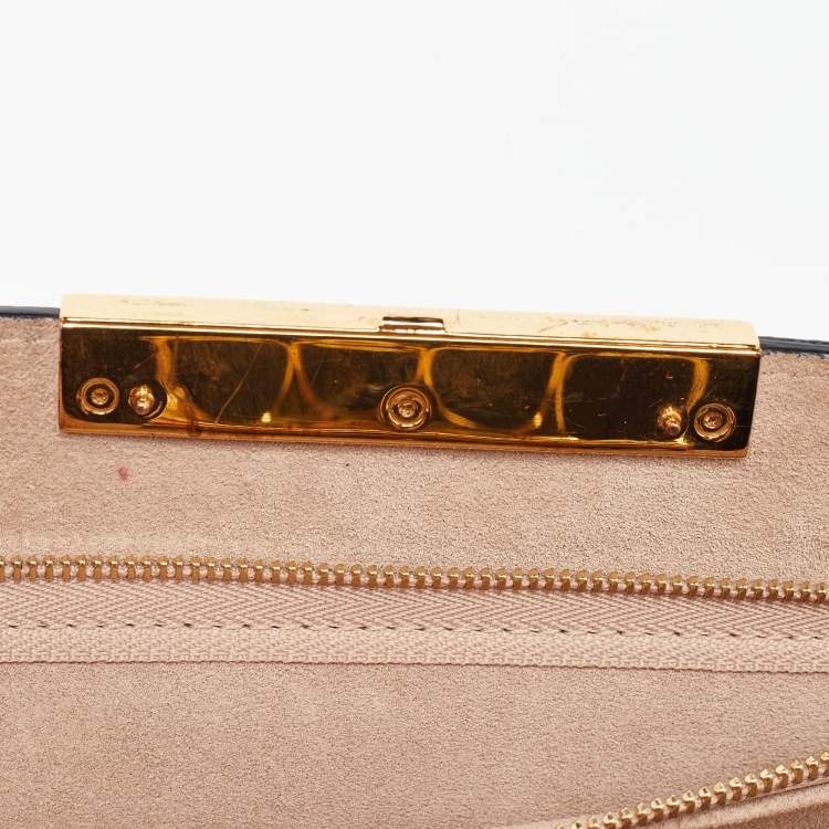 Pre Owned Alexander McQueen Black Croc Embossed Leather Skull Knuckle Clutch