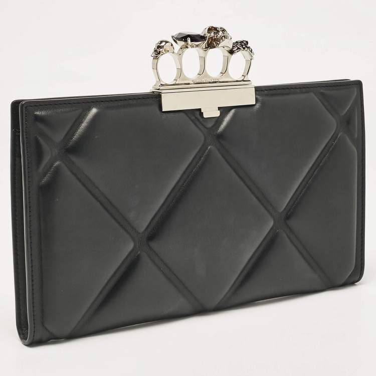 Pre Owned Alexander McQueen Black Quilted Leather Knuckle Flap Clutch