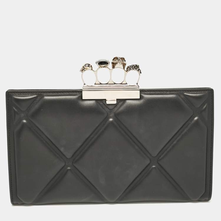 Pre Owned Alexander McQueen Black Quilted Leather Knuckle Flap Clutch