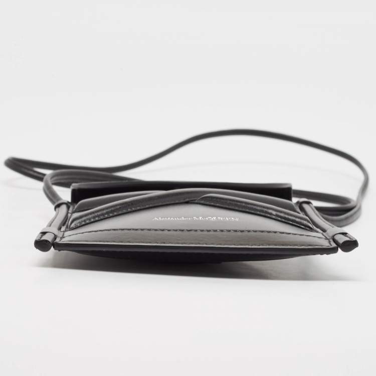 Pre Owned Alexander McQueen Black Leather Micro The Curve Crossbody Bag
