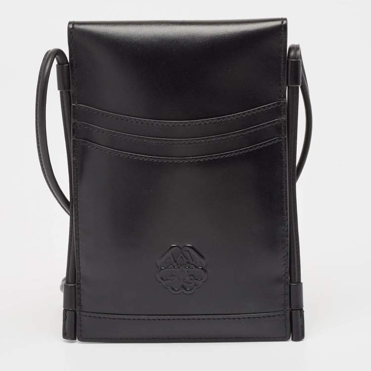 Pre Owned Alexander McQueen Black Leather Micro The Curve Crossbody Bag