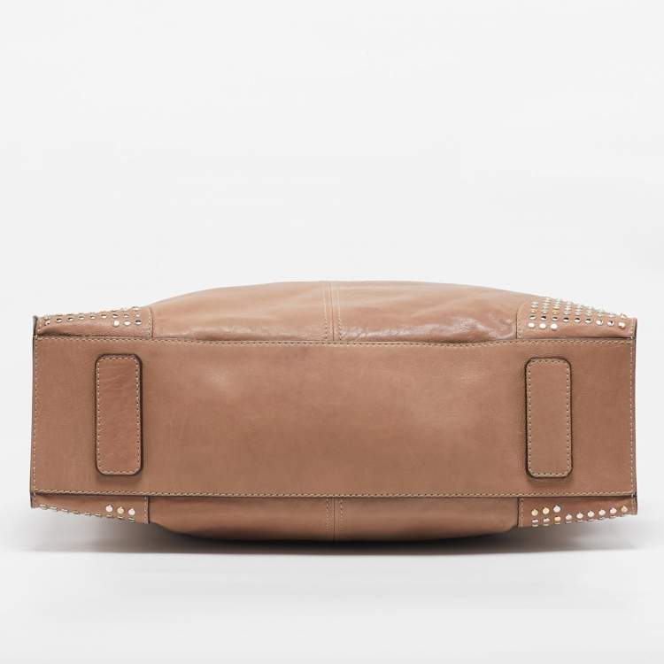 Pre Owned Alexander McQueen Beige Leather Large Studded De Manta Tote
