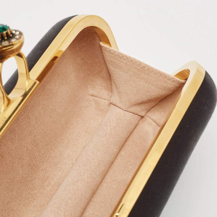 مملوكة مسبقًا Alexander McQueen Black Satin Crystal Knuckle Duster Clutch
