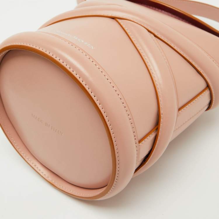 Pre Owned Alexander McQueen Dusty Pink Leather The Curve Bucket Bag