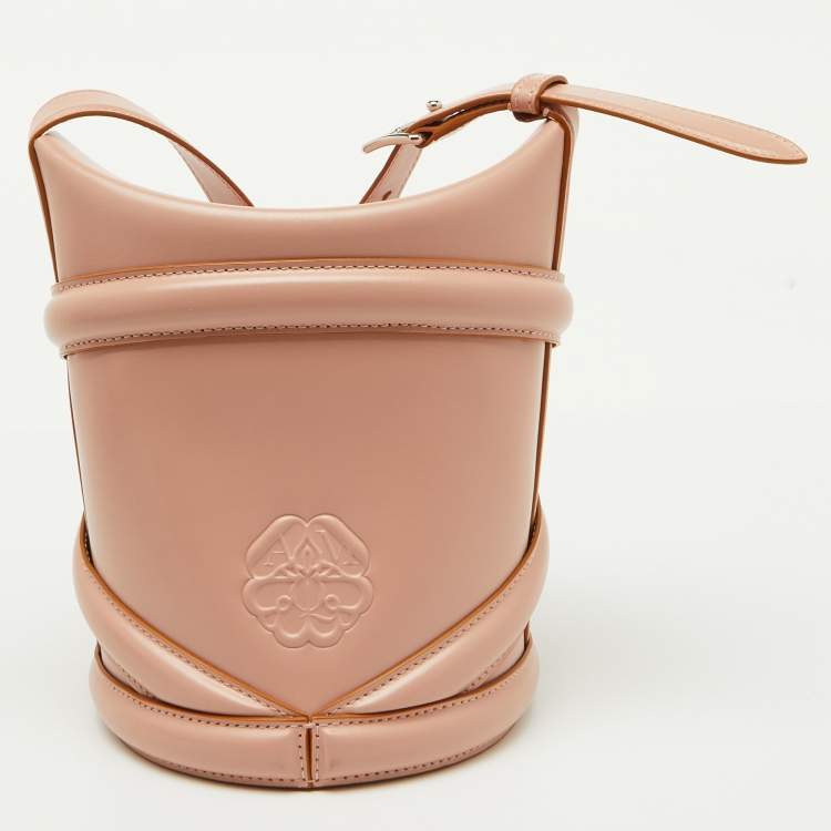 Pre Owned Alexander McQueen Dusty Pink Leather The Curve Bucket Bag