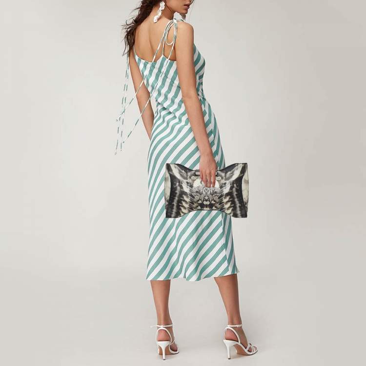 Pre Owned Alexander McQueen Black/Grey Kaleidoscope Print Fabric Oversized Squeeze It Clutch 