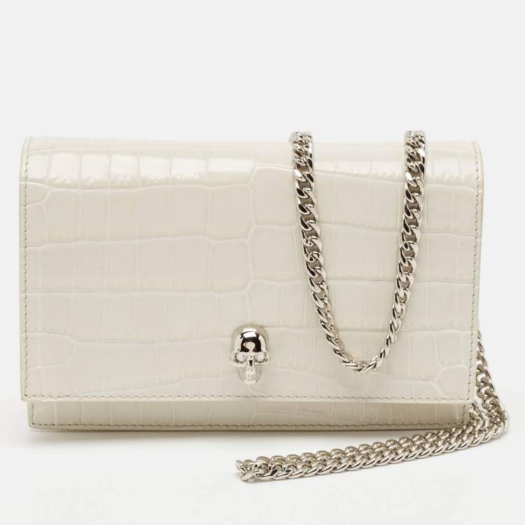 Pre Owned Alexander McQueen White Croc Embossed Leather Small Skull Shoulder Bag