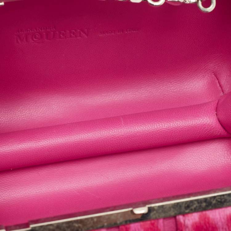 Pre Owned Alexander McQueen Fuchsia Calf Hair Britannia Skull Box Chain Clutch